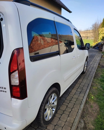 Peugeot Partner cena 39999 przebieg: 208000, rok produkcji 2016 z Proszowice małe 529